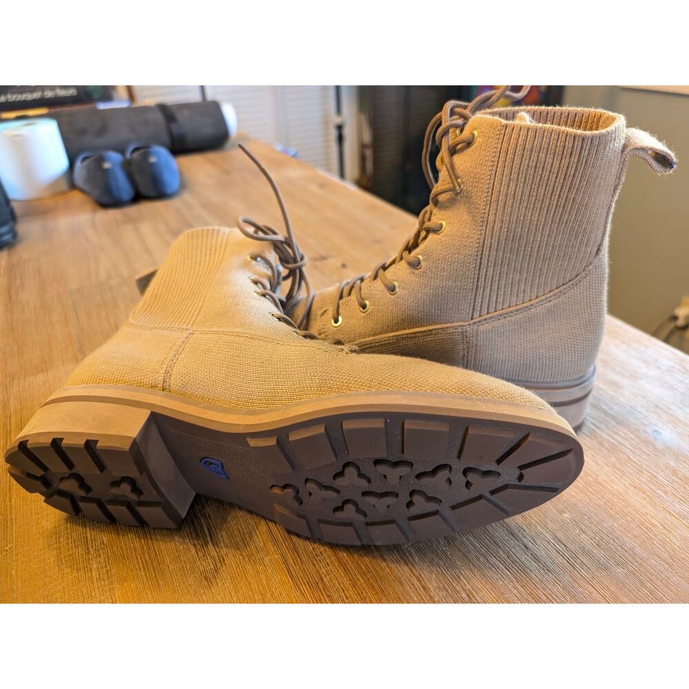 Rothy's The Laced Lug Boot Hickory Tan Knit Combat Ankle Boots Women's Size 8 - Picture 4 of 10